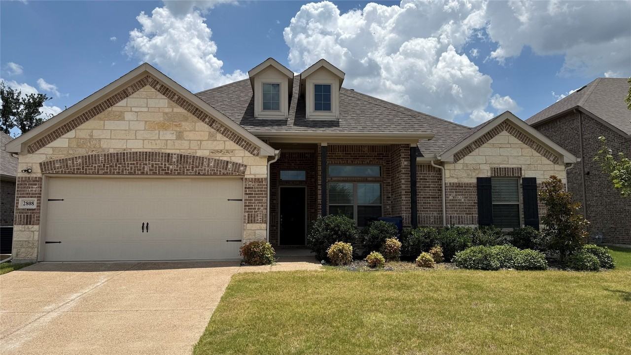 2808 Pronghorn Dr - Photo 2 of 22