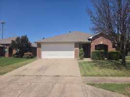 featured image of 5809 Thoroughbred Ct