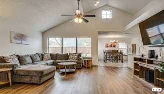 562 Stringfellow Dr - Photo 1 of 1
