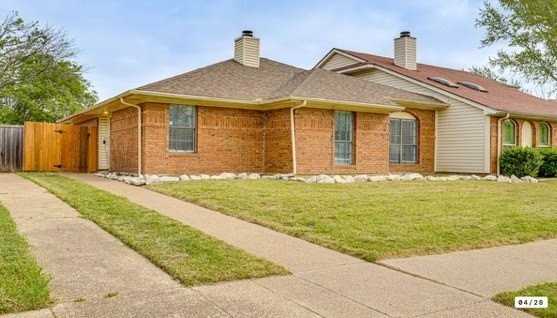 562 Stringfellow Dr - Photo 2 of 24