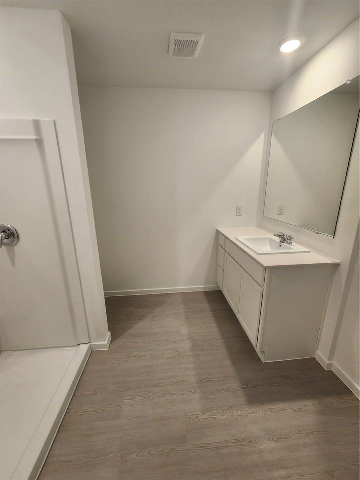 15013 Bushwacker Way - Photo 6 of 16