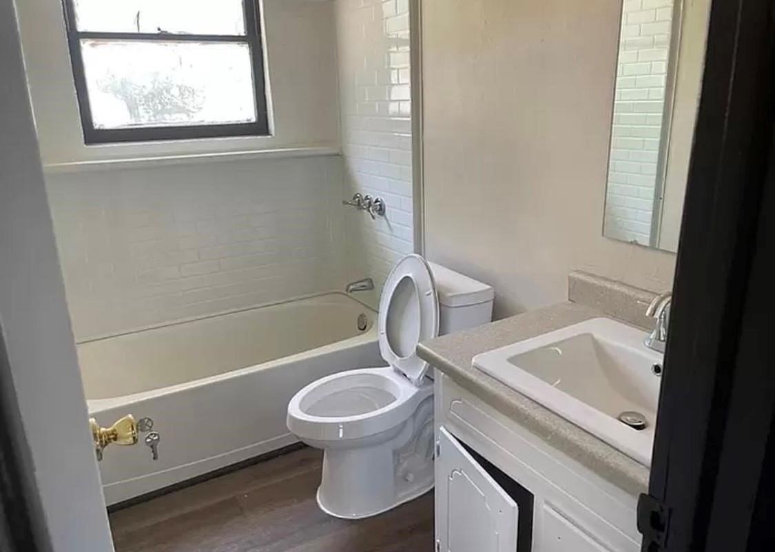 910 Circle Dr - Photo 4 of 10