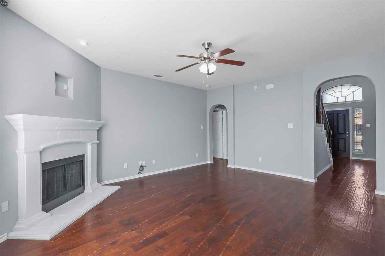 13229 Larks View Pt - Photo 4 of 21