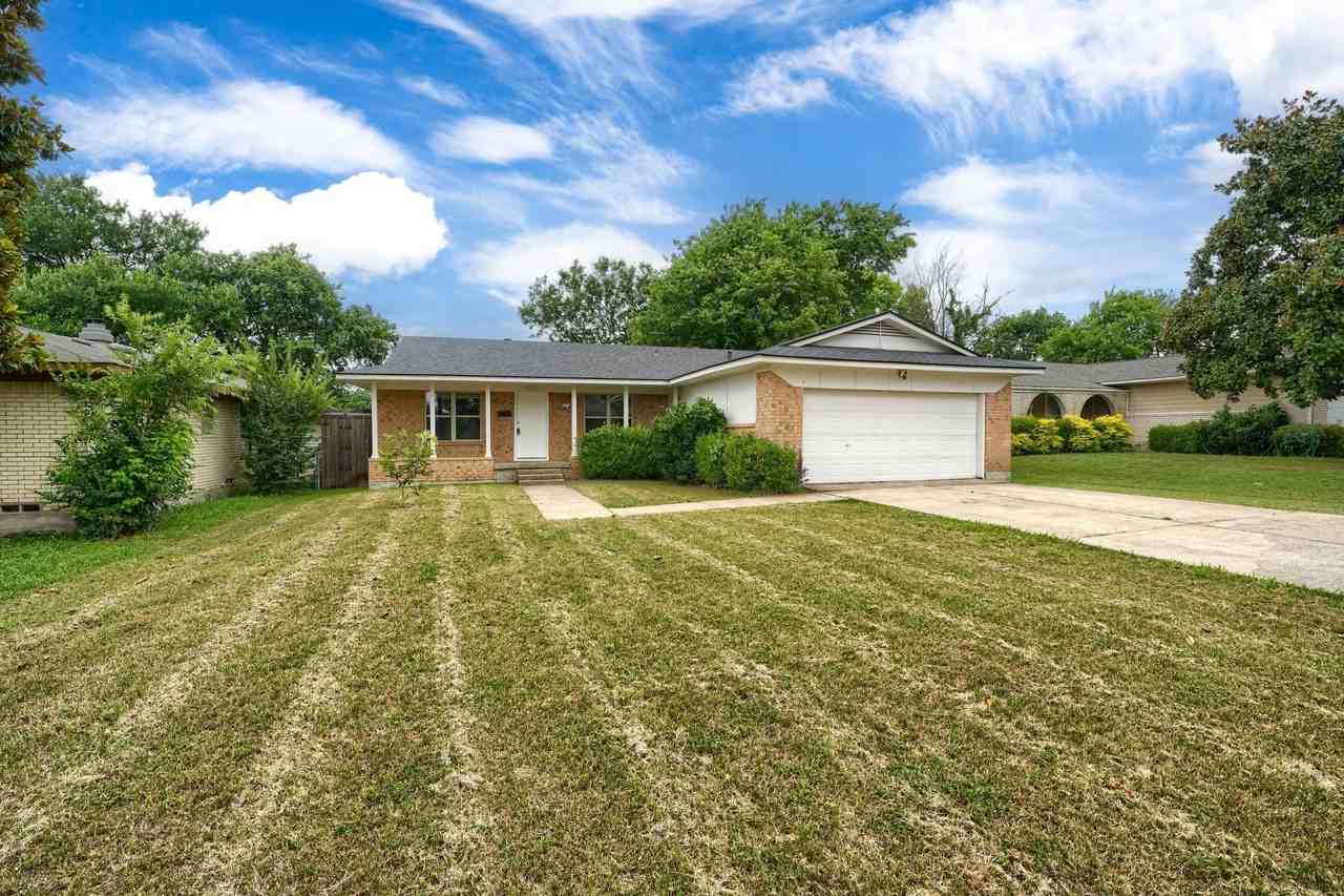 1246 Woodburn Trl - Photo 3 of 24