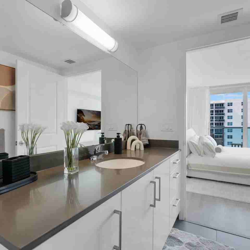 1900 South Treasure Drive - Photo 7 of 10