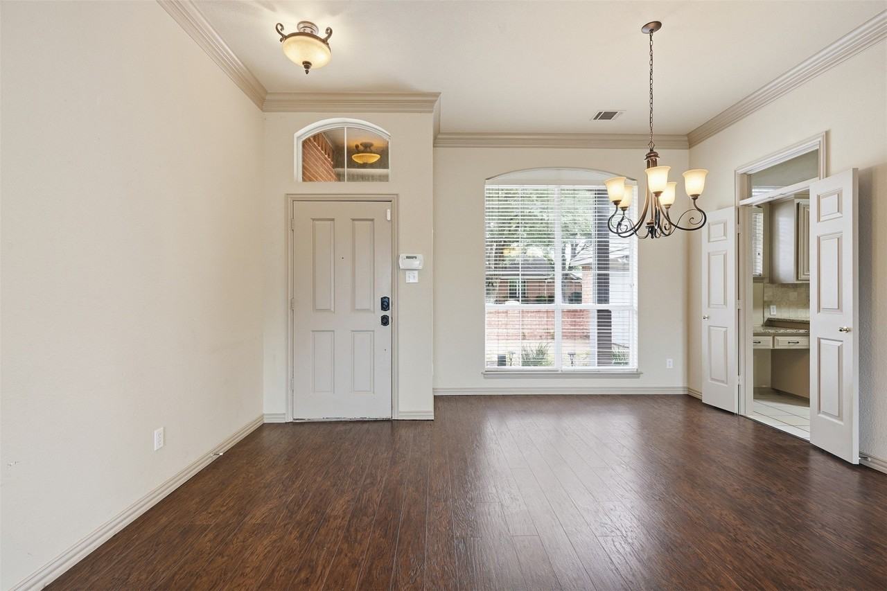 3318 Summergrove Dr - Photo 4 of 29