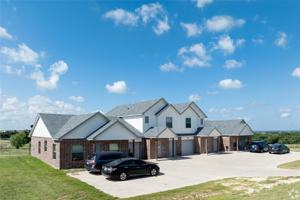 featured image of 8605 Ellis Dr #2