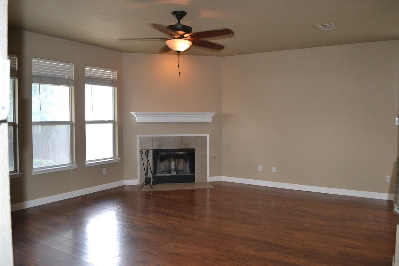 6005 Hidden Pine Ln - Photo 2 of 28