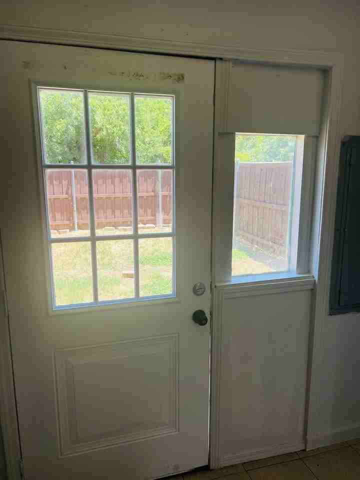 6320 Midway Rd #A - Photo 4 of 19