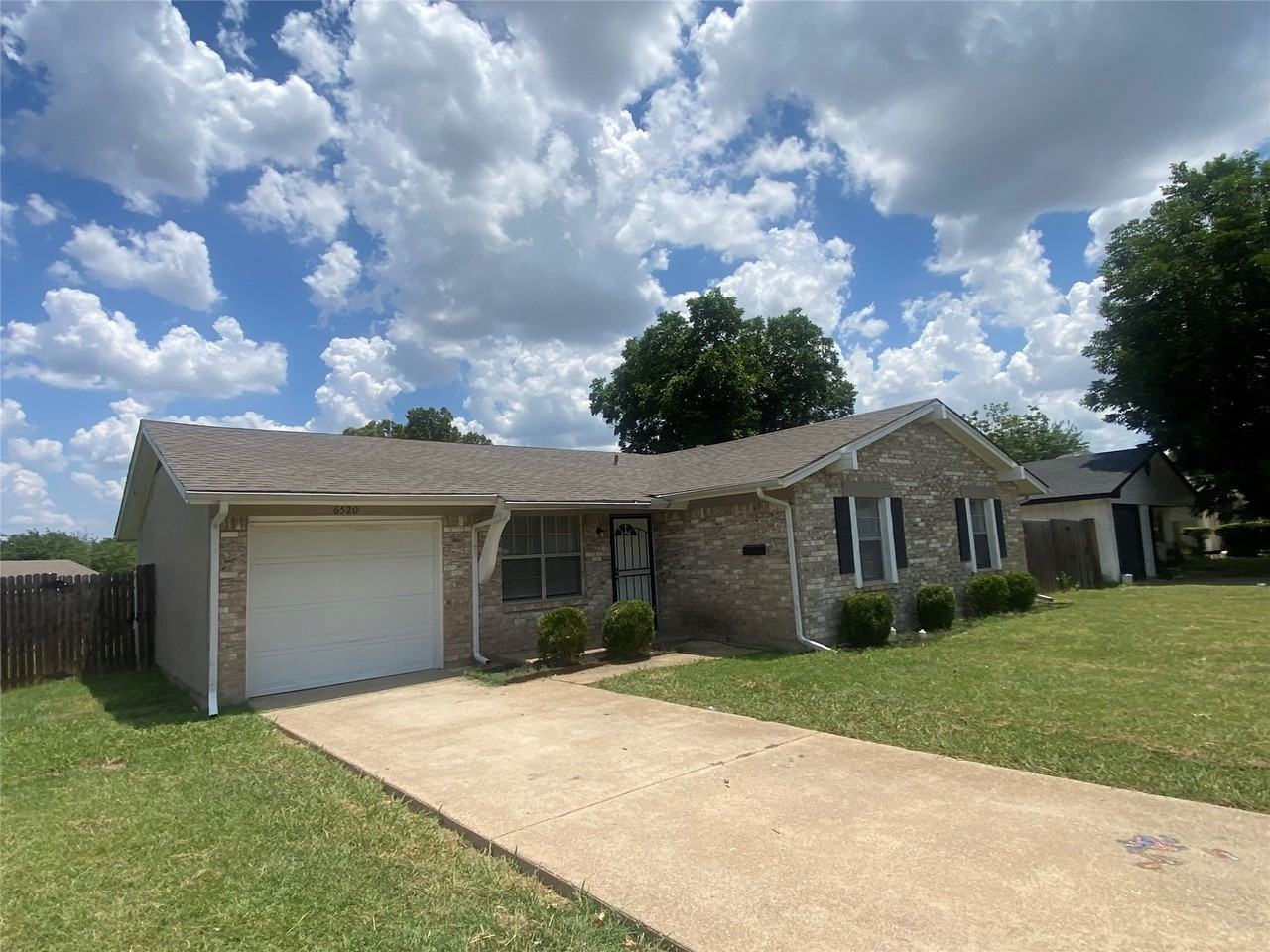 6520 Warm Moon Ln - Photo 2 of 17