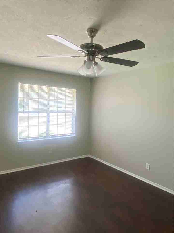 6520 Warm Moon Ln - Photo 4 of 17