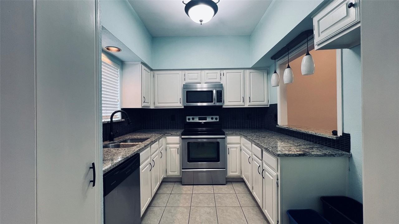 5859 Frankford Rd #1009 - Photo 3 of 25