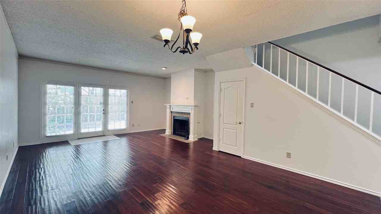 5859 Frankford Rd #1009 - Photo 6 of 25