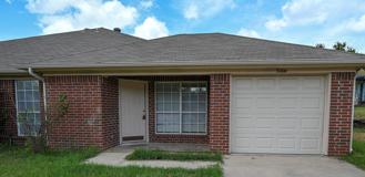 506 Valleyridge Ct #B - Photo 1 of 1