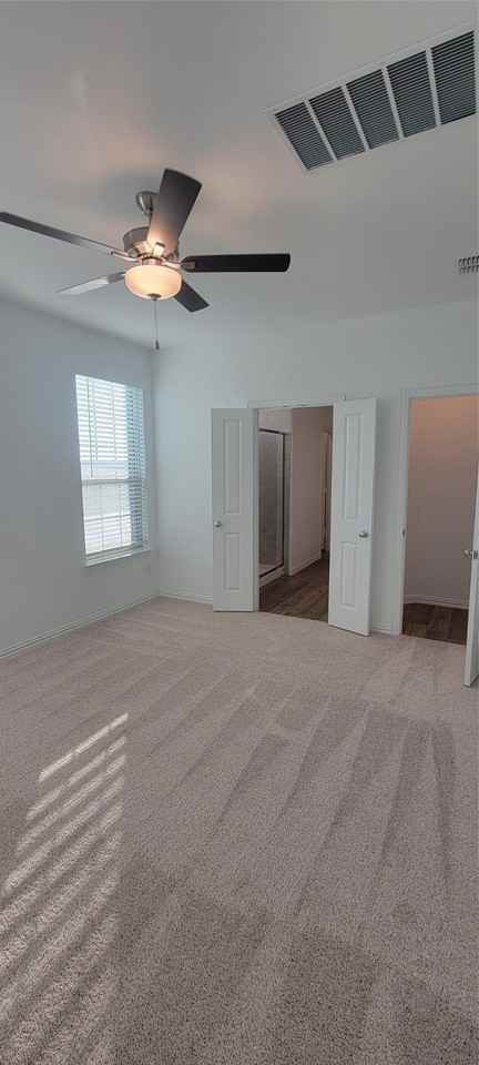 9901 Diamondhead Dr - Photo 6 of 40