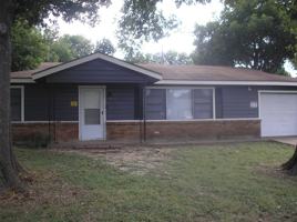 featured image of 1224 N 66th St