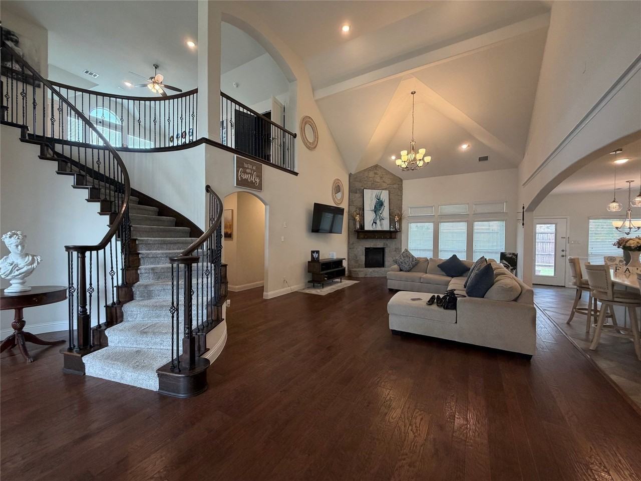 9840 El Colina Dr - Photo 2 of 25