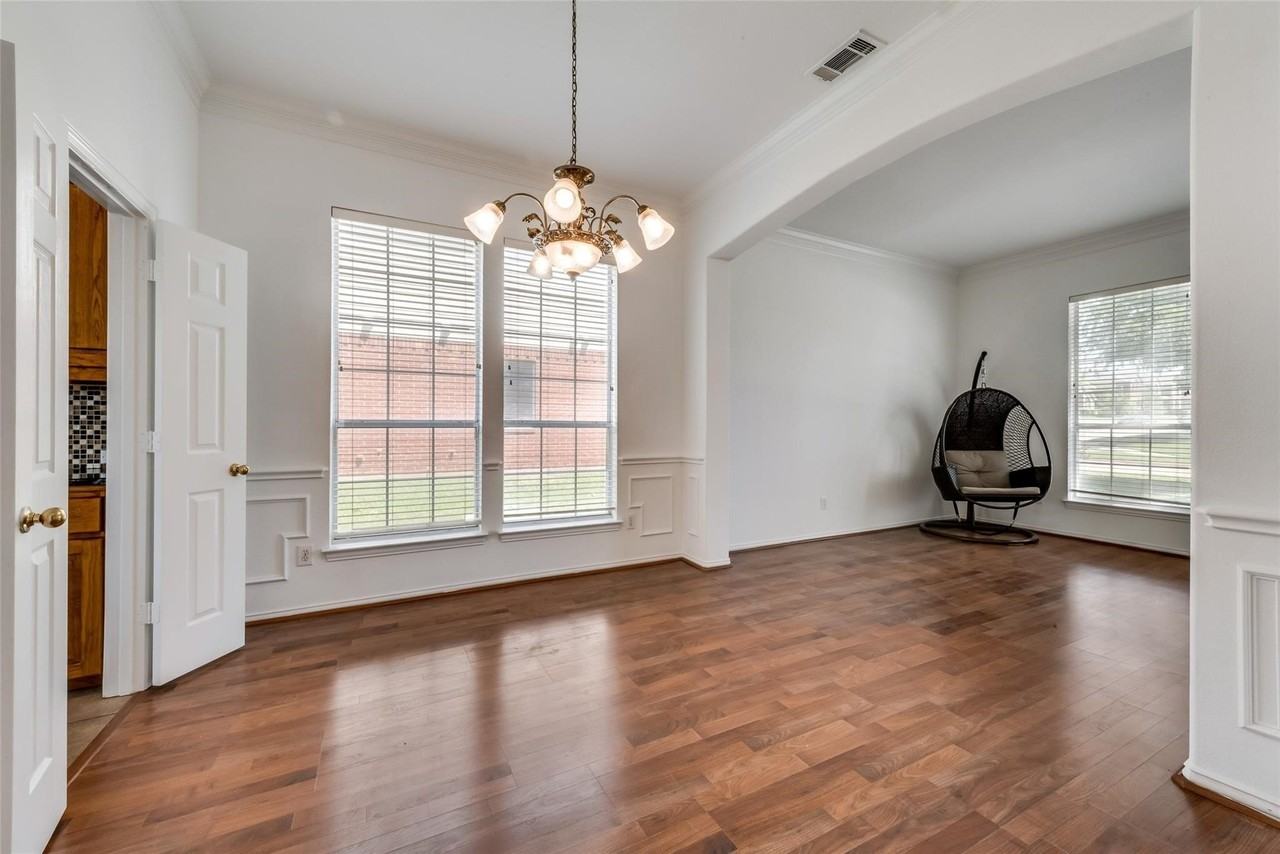 3105 Mill Ridge Dr - Photo 3 of 18