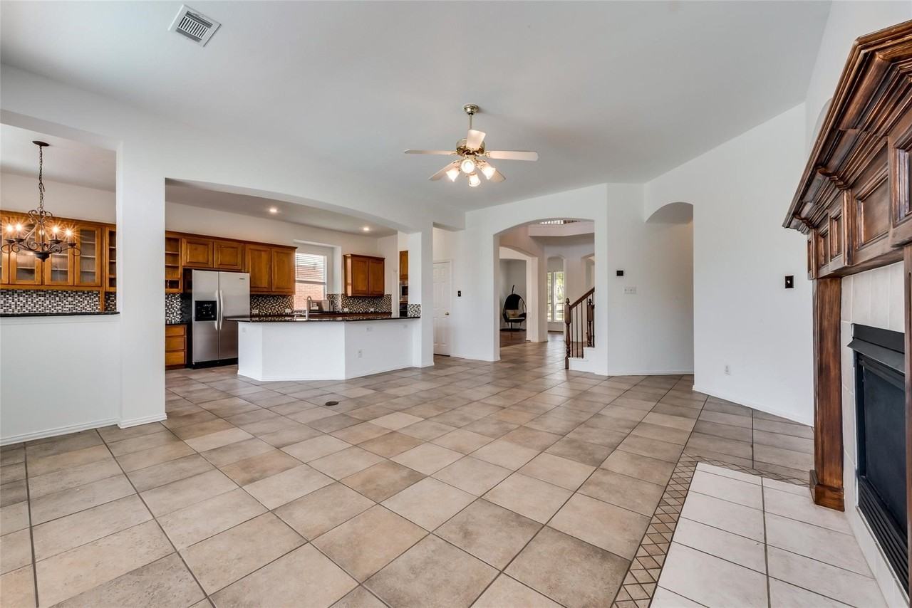 3105 Mill Ridge Dr - Photo 7 of 18