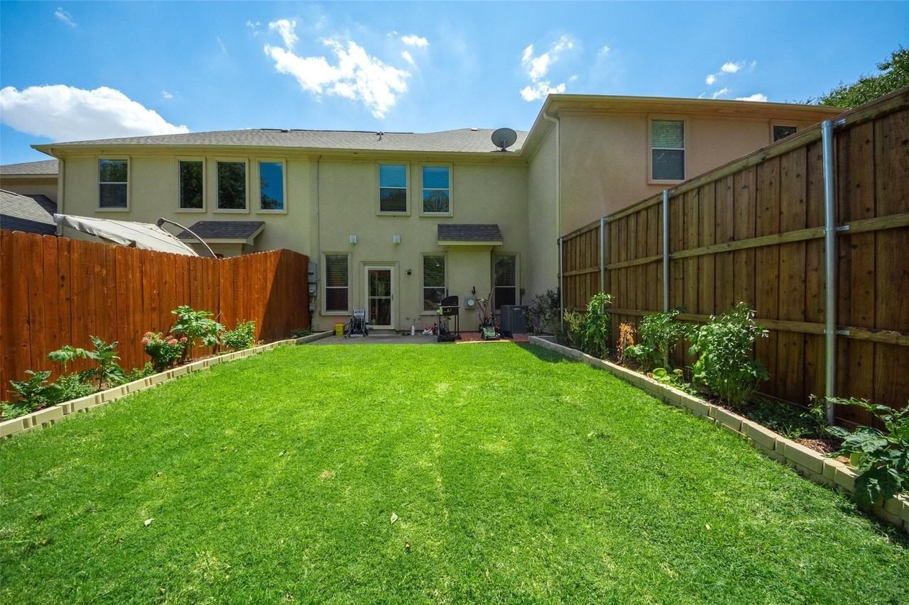 619 Rosemead Dr - Photo 2 of 16