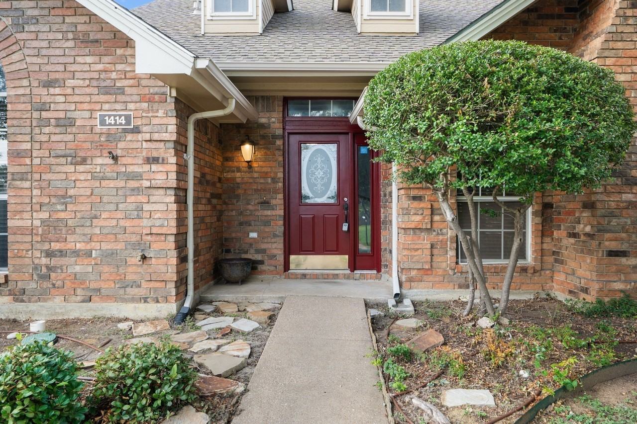 1414 Dudley Dr - Photo 4 of 25