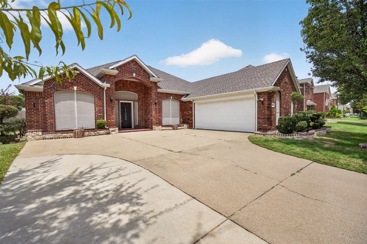 2848 Gillespie Ln