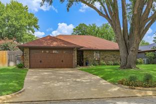 3040 Panhandle Dr - Photo 1 of 1