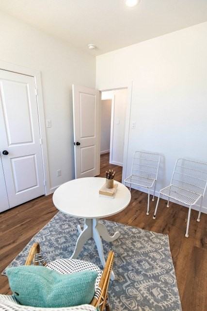 804 Walnut St - Photo 6 of 12