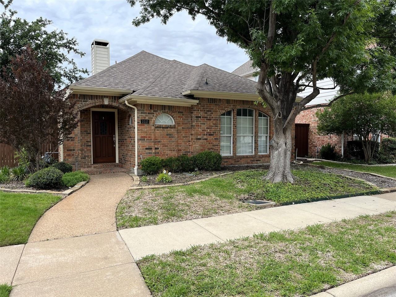 312 Moss Hill Rd