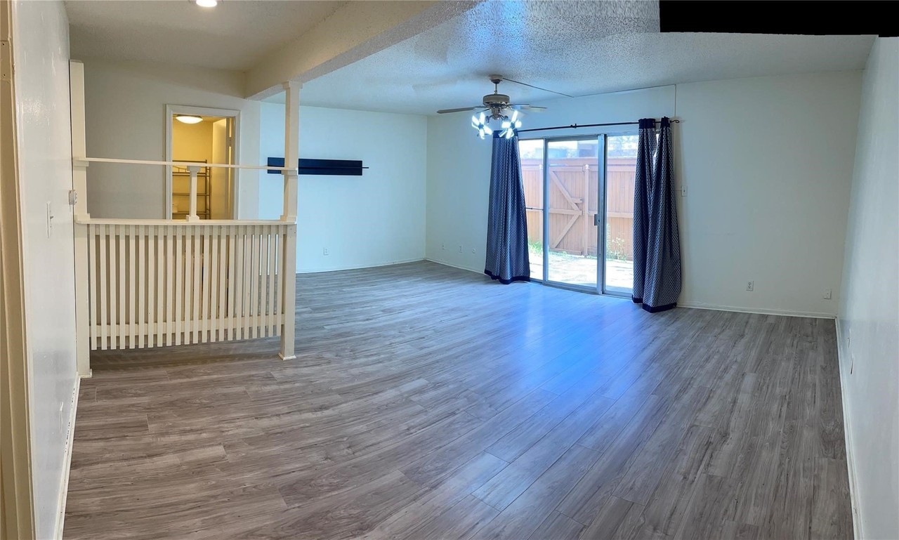 2313 Trellis Pl - Photo 3 of 22