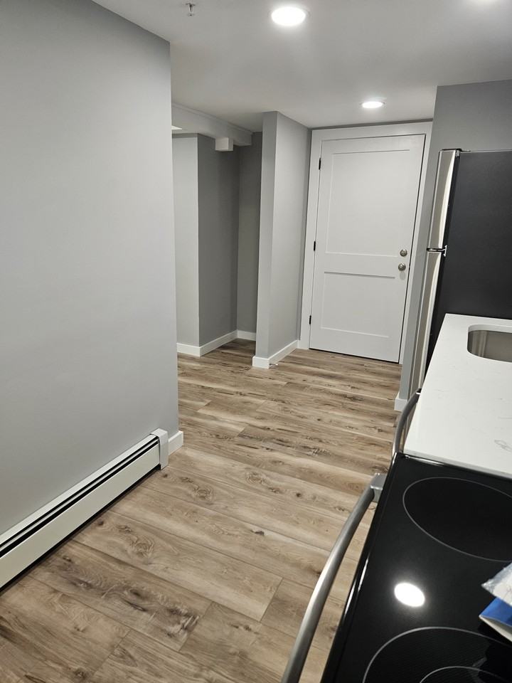 32 Irving Street - B Front - Photo 5 of 12