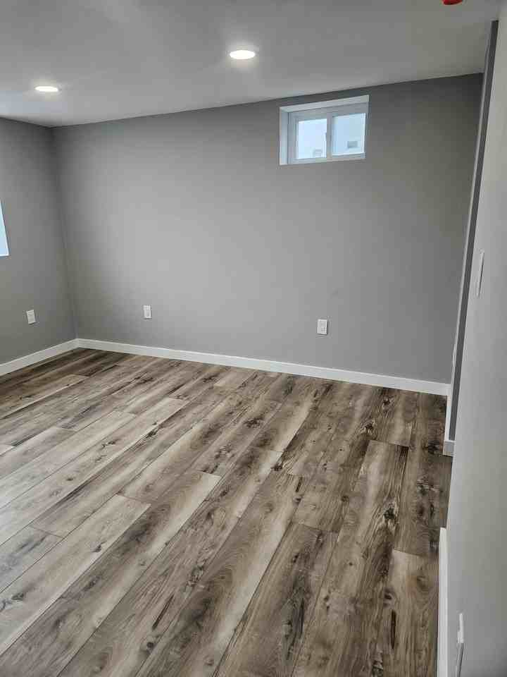 32 Irving Street - B Front - Photo 6 of 12