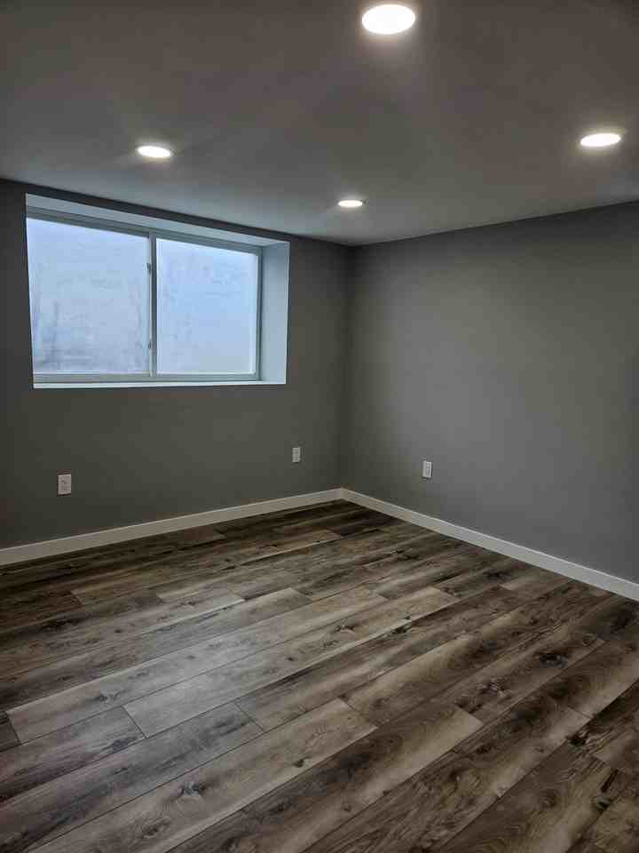 32 Irving Street - B Front - Photo 7 of 12