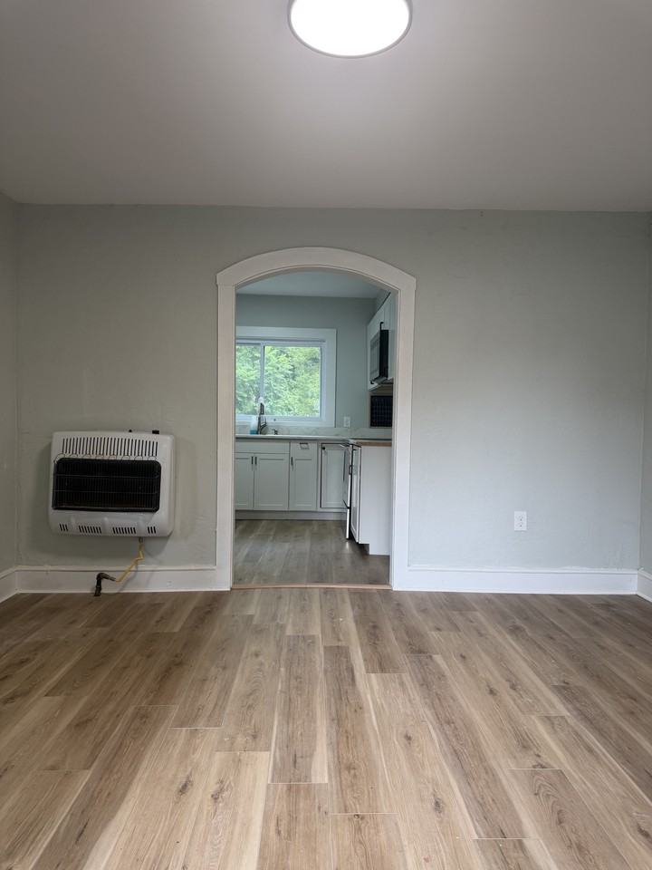 28 Cross St #1 - Photo 2 of 13