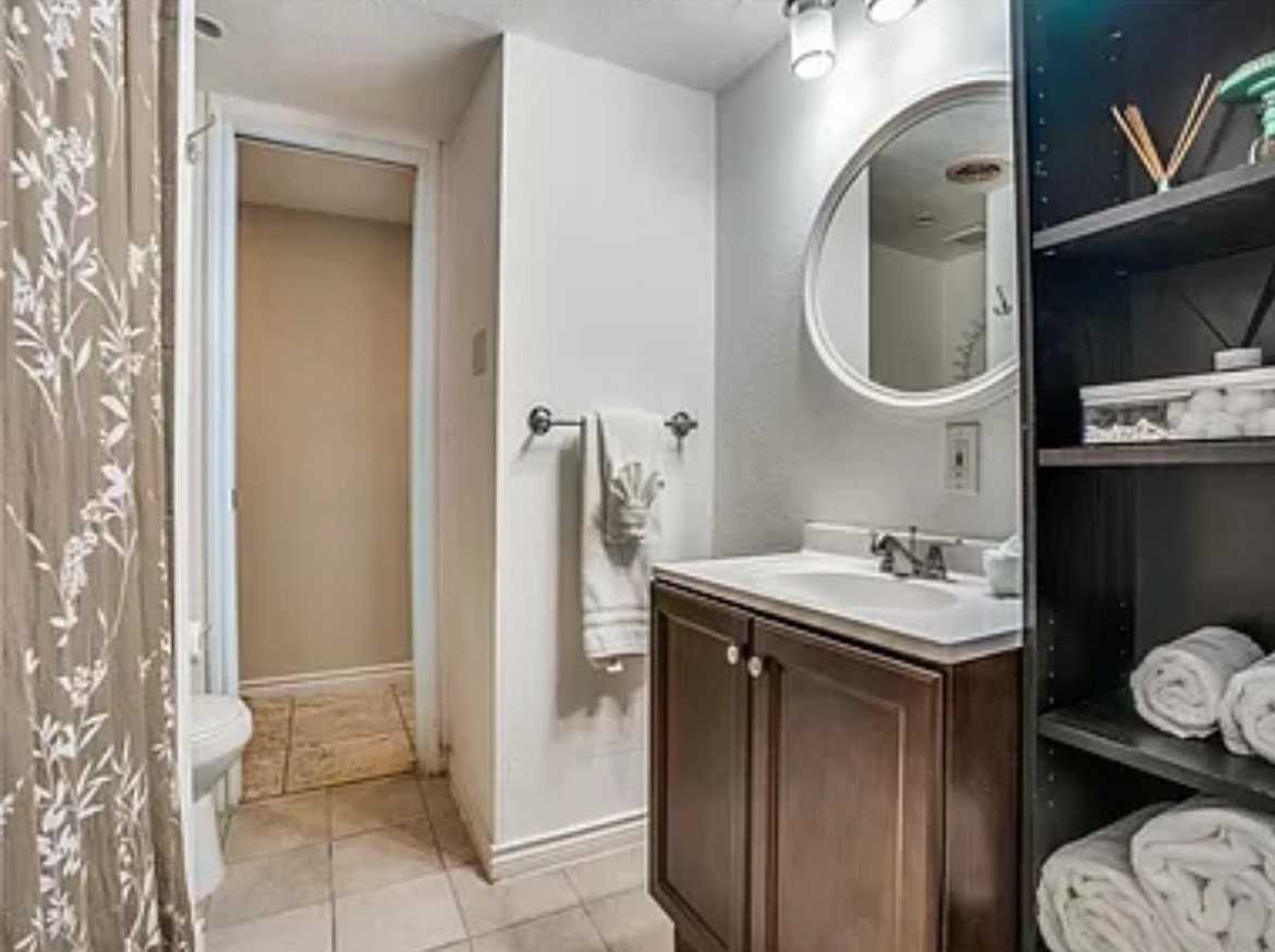 4023 Wycliff Ave #101 - Photo 5 of 6