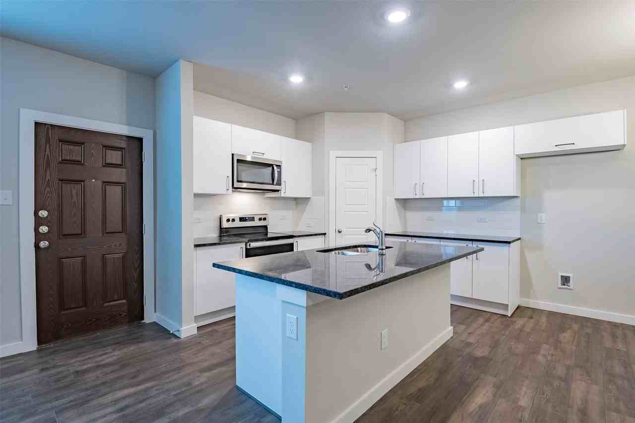 653 Wheatfield Dr - Photo 5 of 14