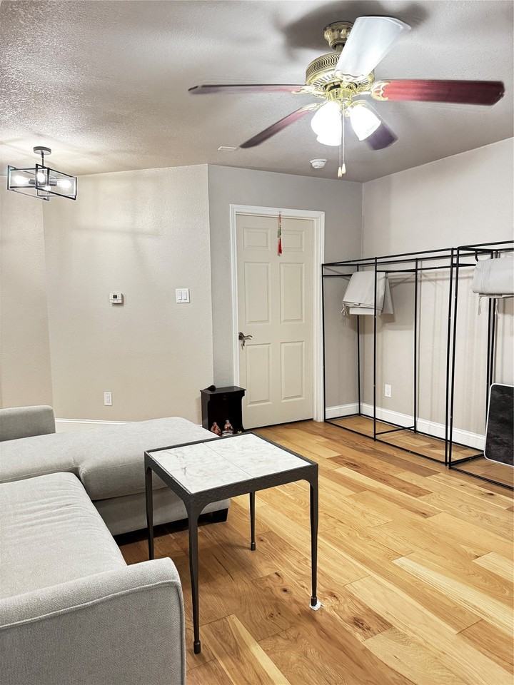 9833 Walnut St #106 - Photo 2 of 7