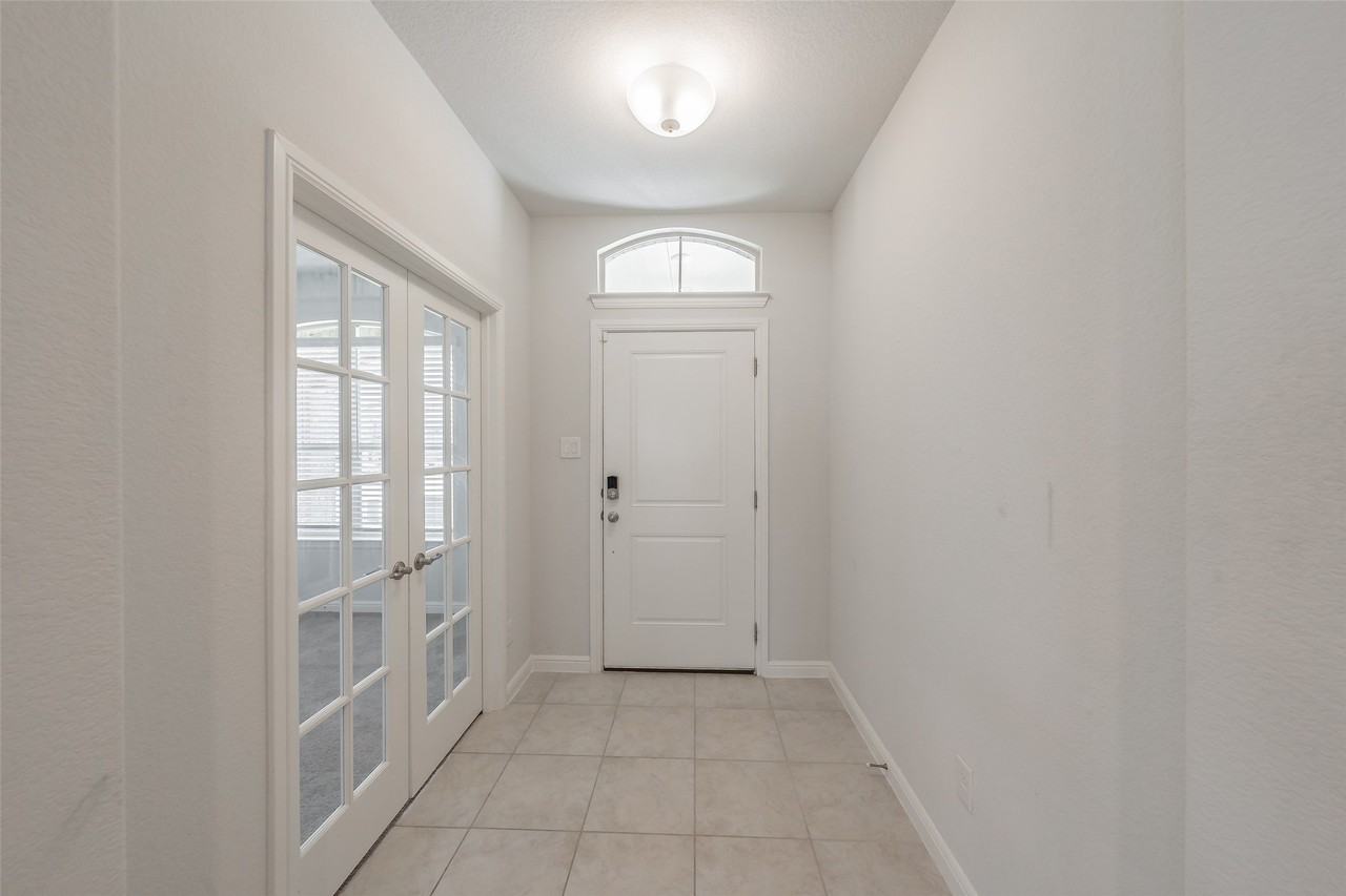 1413 Archway Ct - Photo 6 of 36