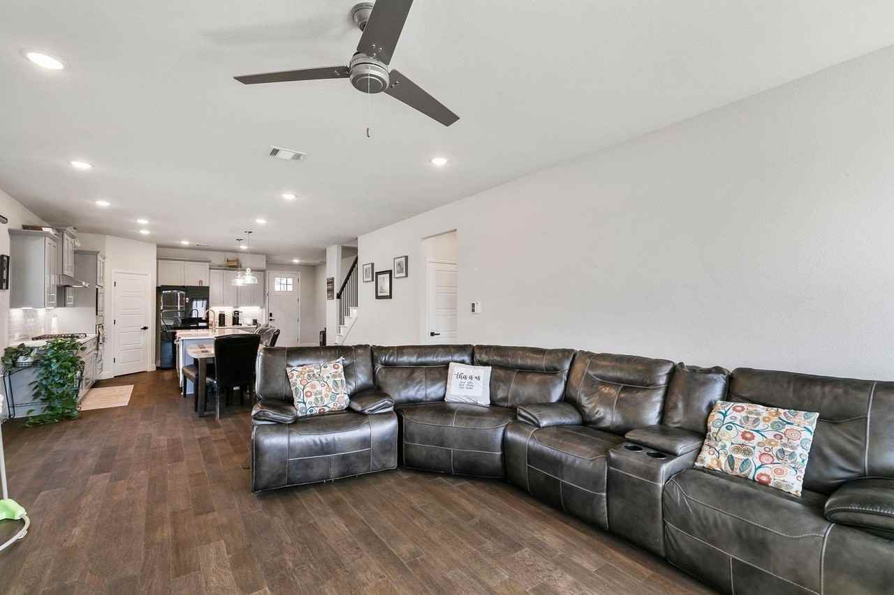 1630 Havenrock Dr - Photo 5 of 26