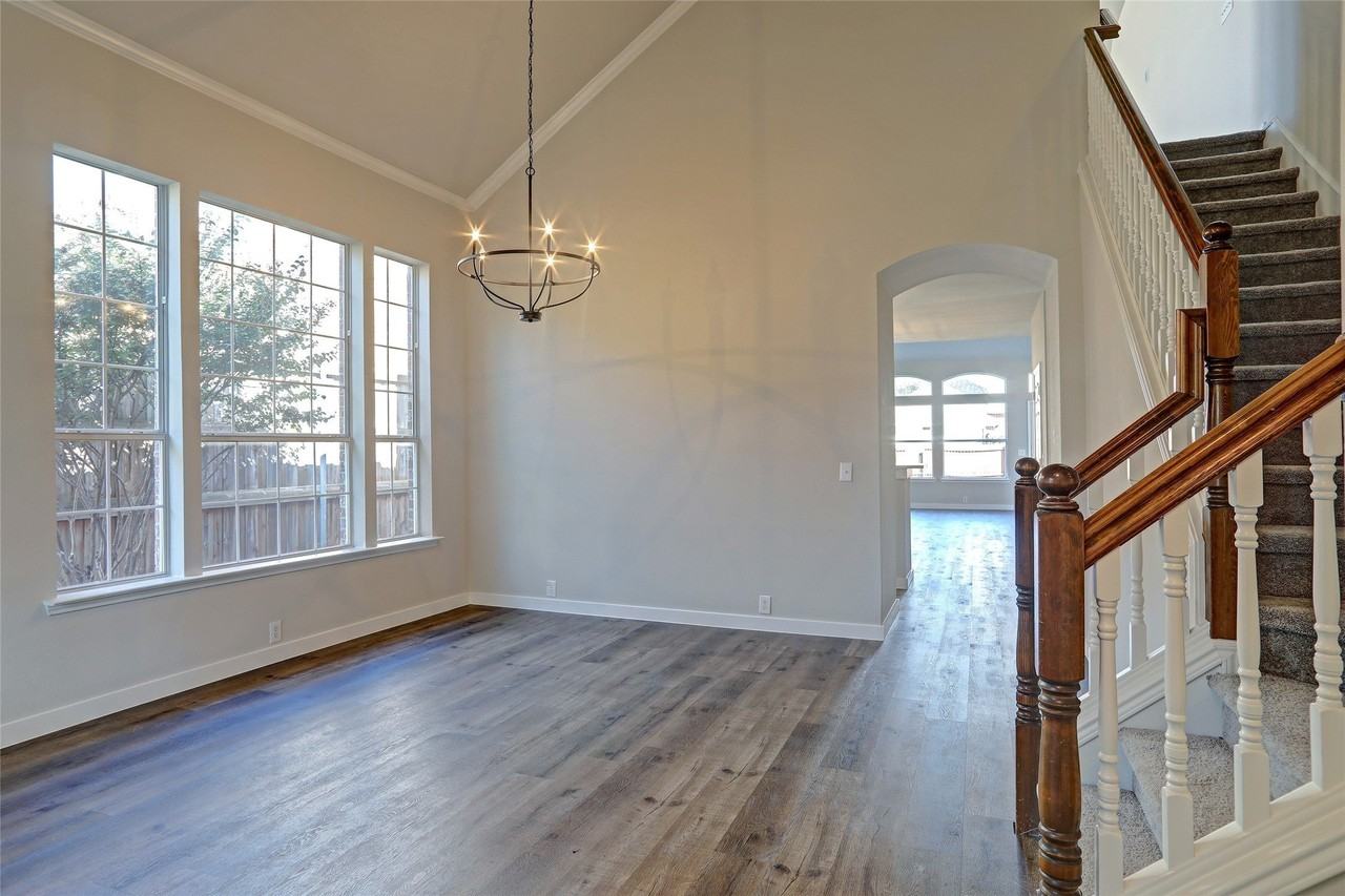 2954 La Vista Ln - Photo 5 of 30