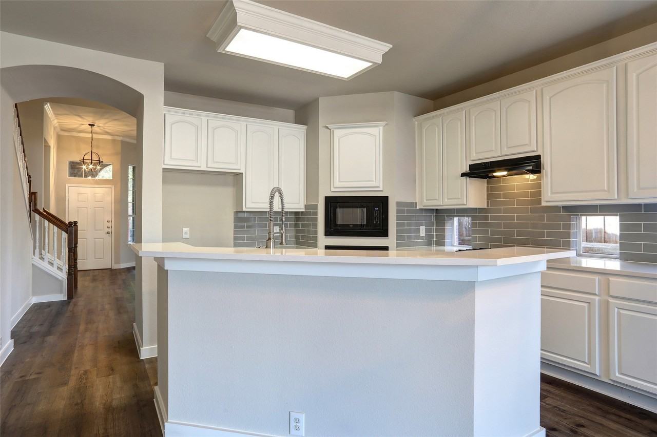 2954 La Vista Ln - Photo 6 of 30