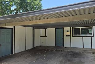 500 Magnolia St #B - Photo 1 of 1
