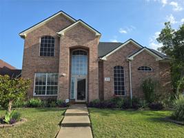 featured image of 1516 Fallcreek Ct
