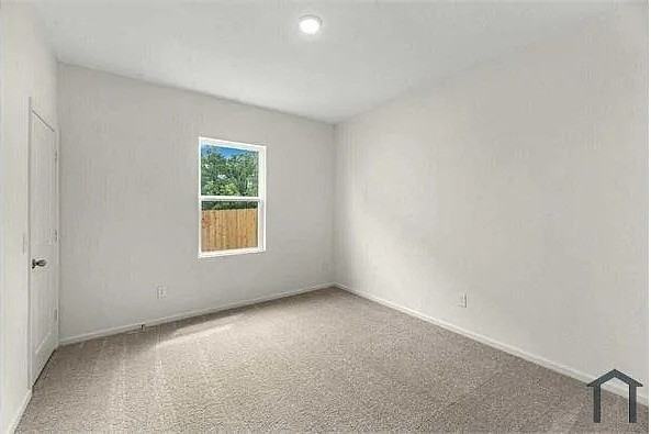 4925 Mccoy Dr - Photo 2 of 22