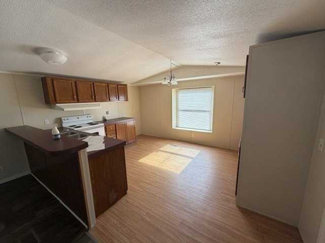 1620 E Reno Rd #7 - Photo 2 of 7