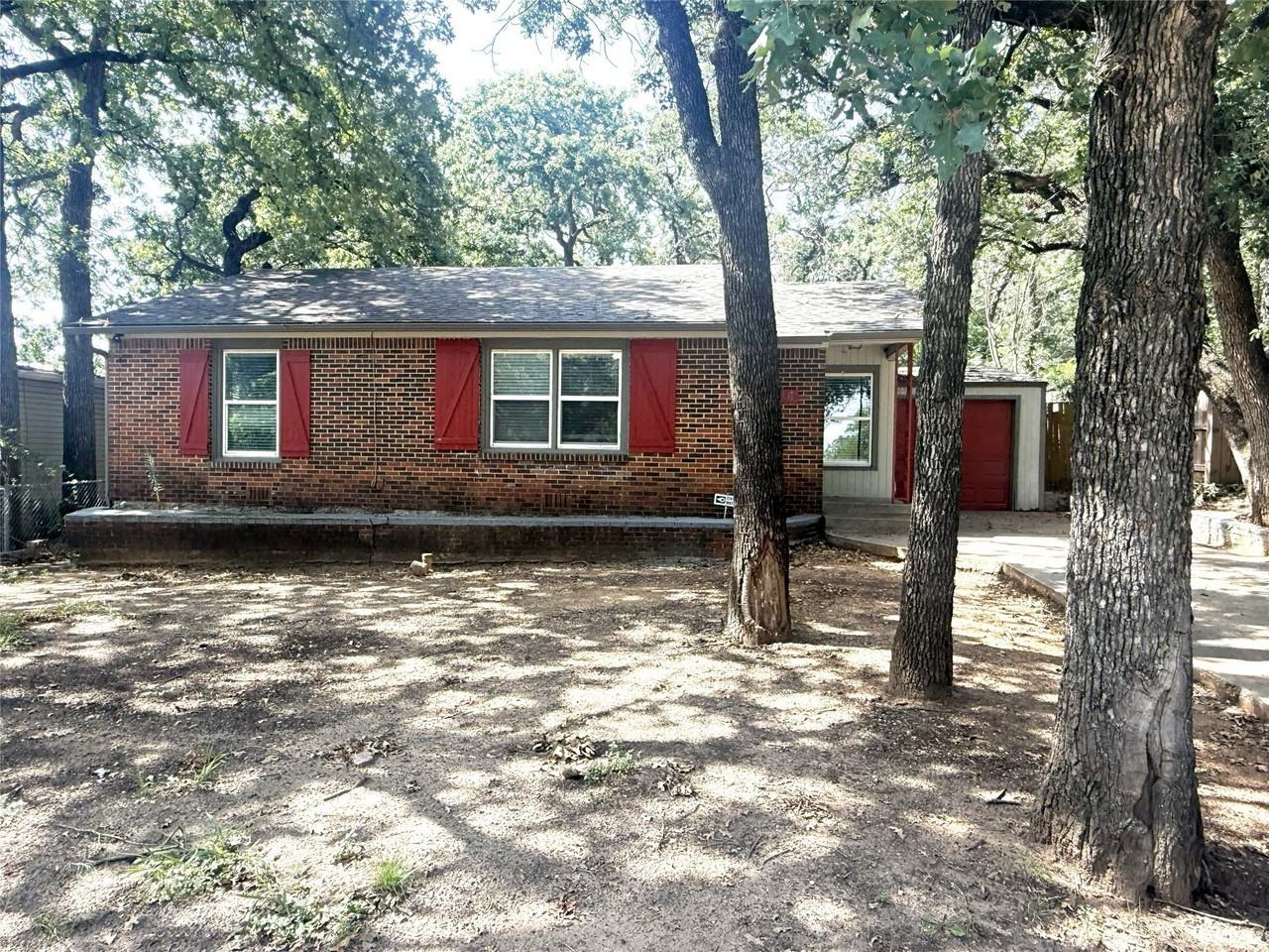 4718 Normandy Rd - Photo 3 of 26