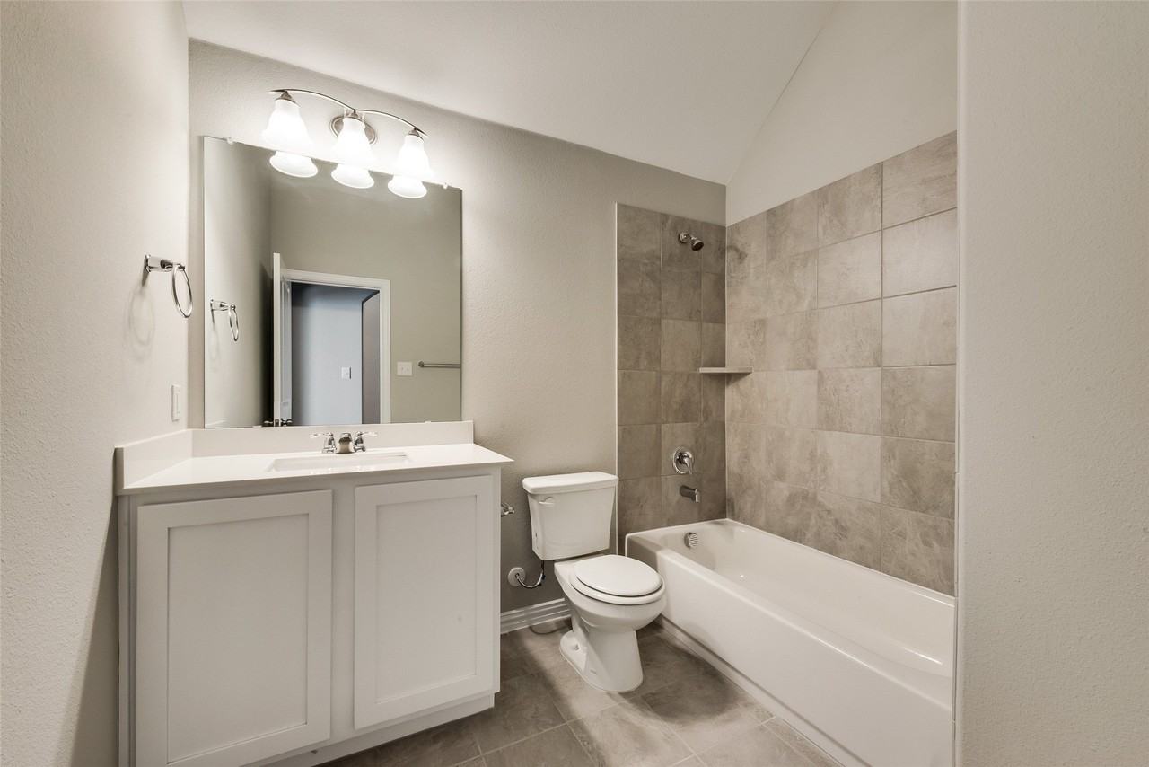 2813 Mesquite Ave - Photo 5 of 20