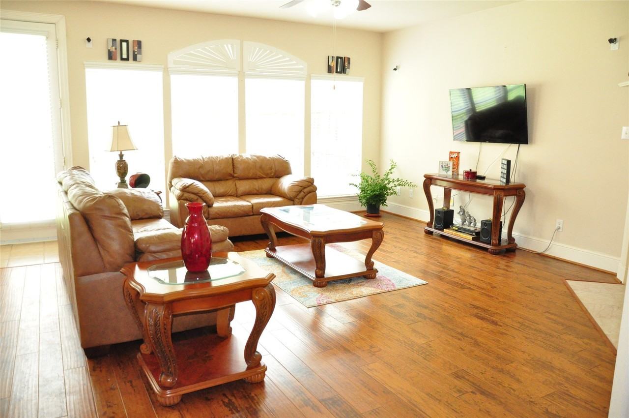 1312 Valley Vista Dr - Photo 5 of 18