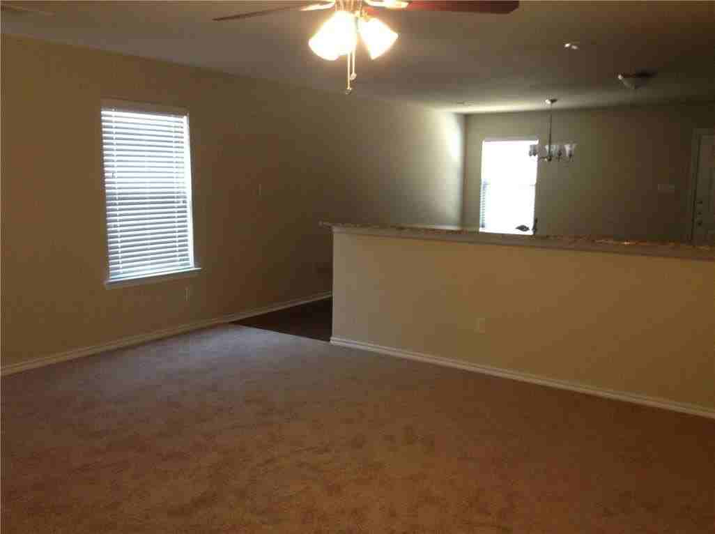 12100 Vista Oak Blvd - Photo 3 of 12