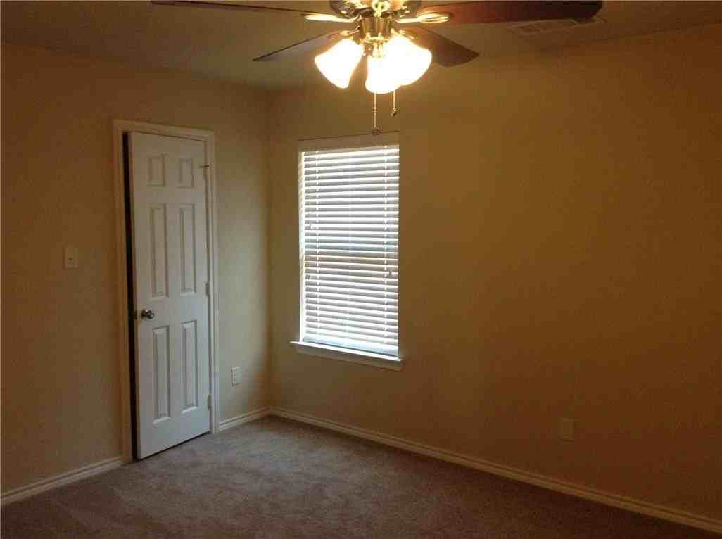 12100 Vista Oak Blvd - Photo 6 of 12